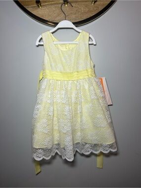 Jona Michelle Yellow and White Lace Flower Girl Dress with Satin Sash